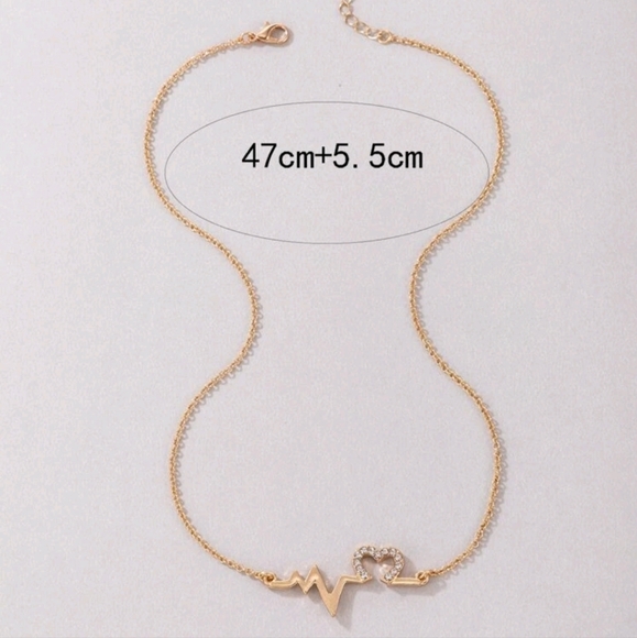 Heart beat line and heart necklace - Picture 3 of 3